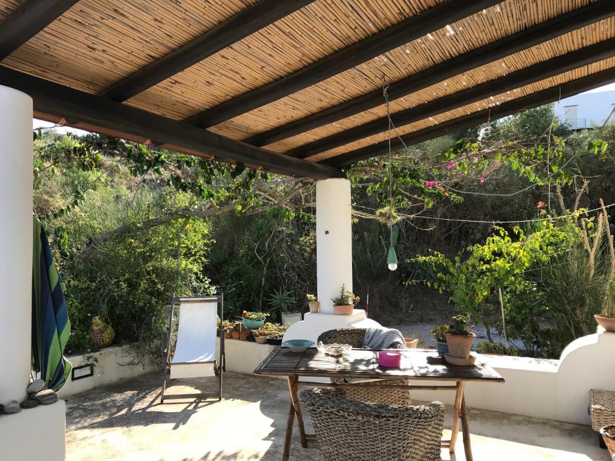 B&B Al Salvatore Di Lipari Экстерьер фото