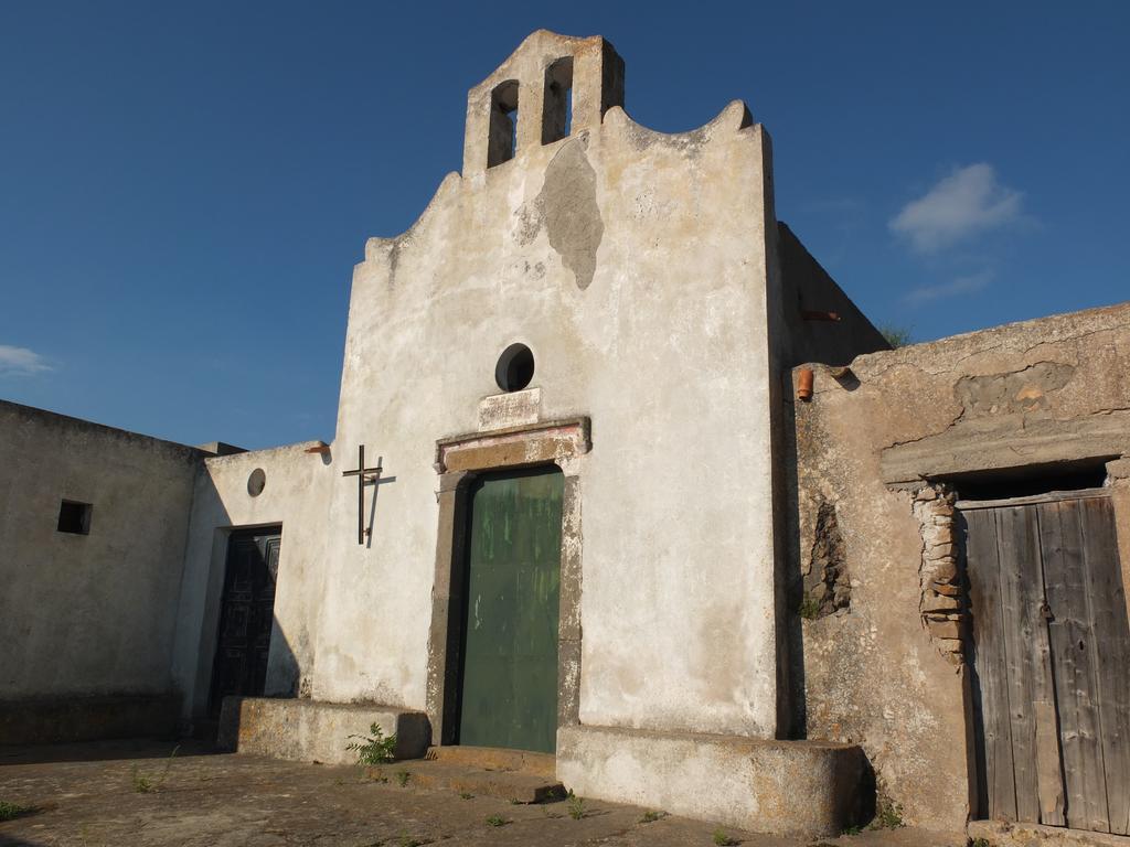 B&B Al Salvatore Di Lipari Экстерьер фото