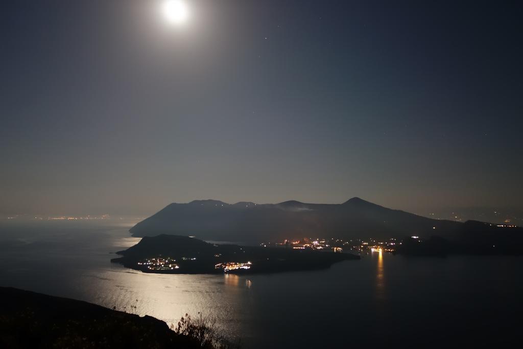 B&B Al Salvatore Di Lipari Экстерьер фото