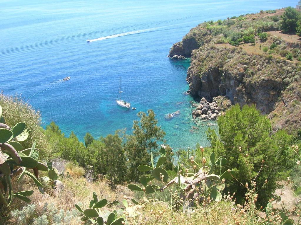 B&B Al Salvatore Di Lipari Экстерьер фото