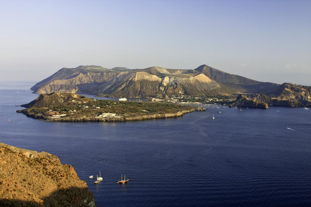 B&B Al Salvatore Di Lipari Экстерьер фото