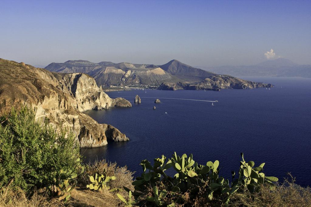 B&B Al Salvatore Di Lipari Экстерьер фото